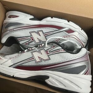New Balance Men's White and Burgundy Sneakers